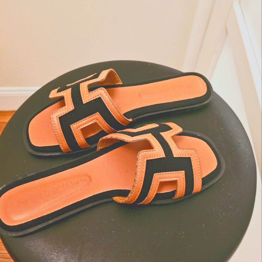 Classic Popular Style Sandals